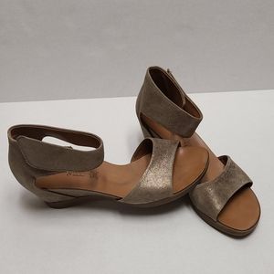 Paul Green Obermat Etch Leder Gold mettalic wedge